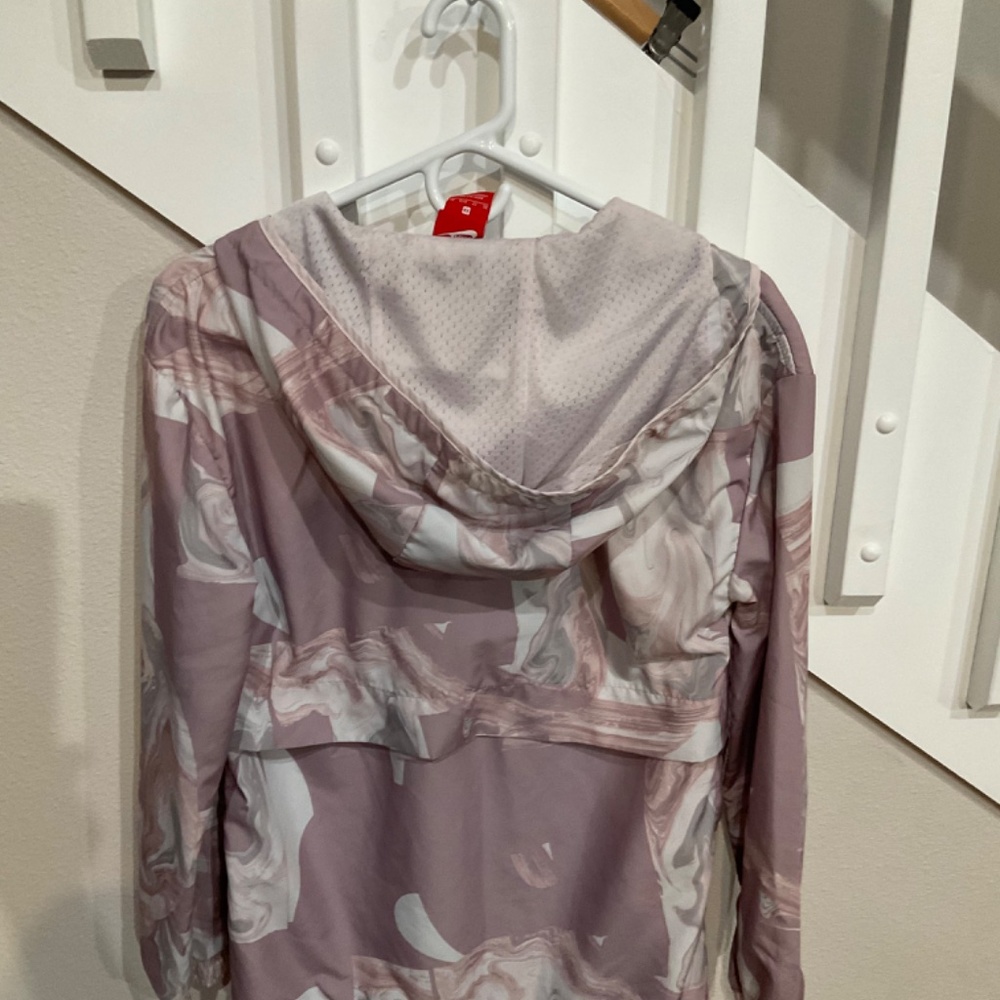 Nike jacket - Picture 3 of 5